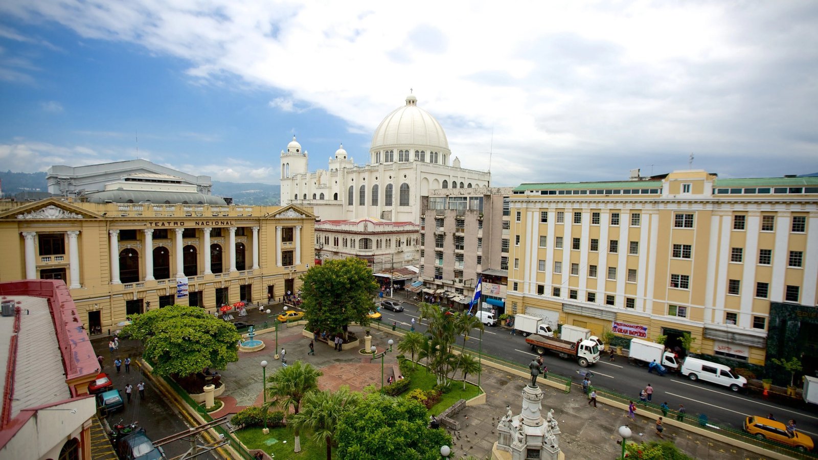 EUDiF II / ICMPD — Plaza y Catedral Metropolitana de San Salvador — Estrategia Nacional de Participación de la Diáspora